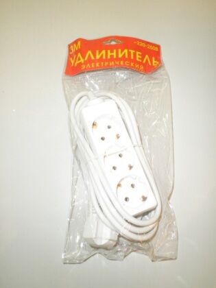 Удлинитель DG-D03A 3гн 1.5м с/з