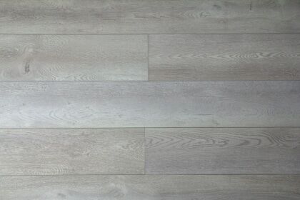 Ламинат SPC Planker Дуб жемчужный 1220х150х4мм V-фаска 33кл